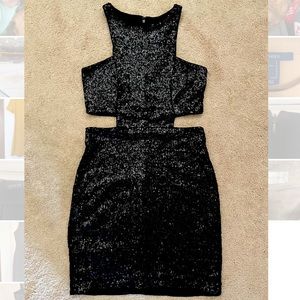 🖤 black cut out dress